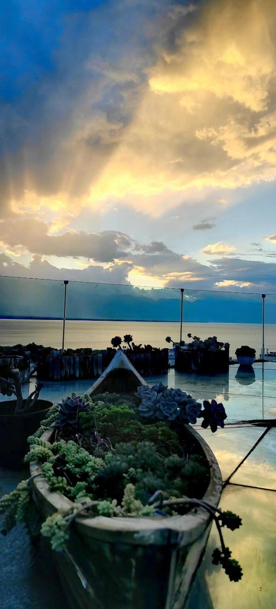Dali Listening Sea View Villa大理听城海景别墅 Eksteriør bilde